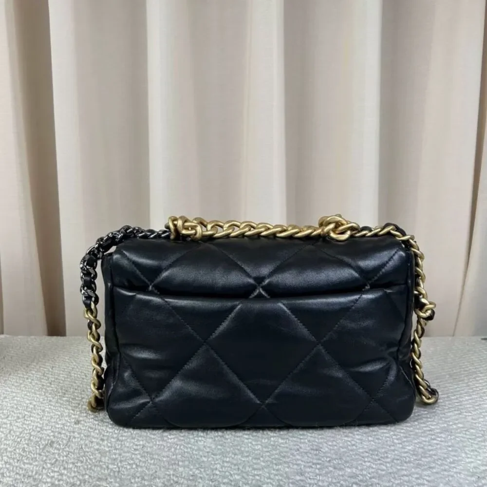 Chanel Women Pre-Loved Bag Very Good Condition